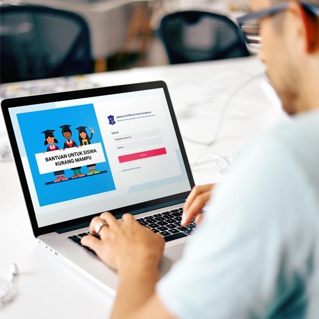 Aplikasi OUTREACH Kota Surabaya